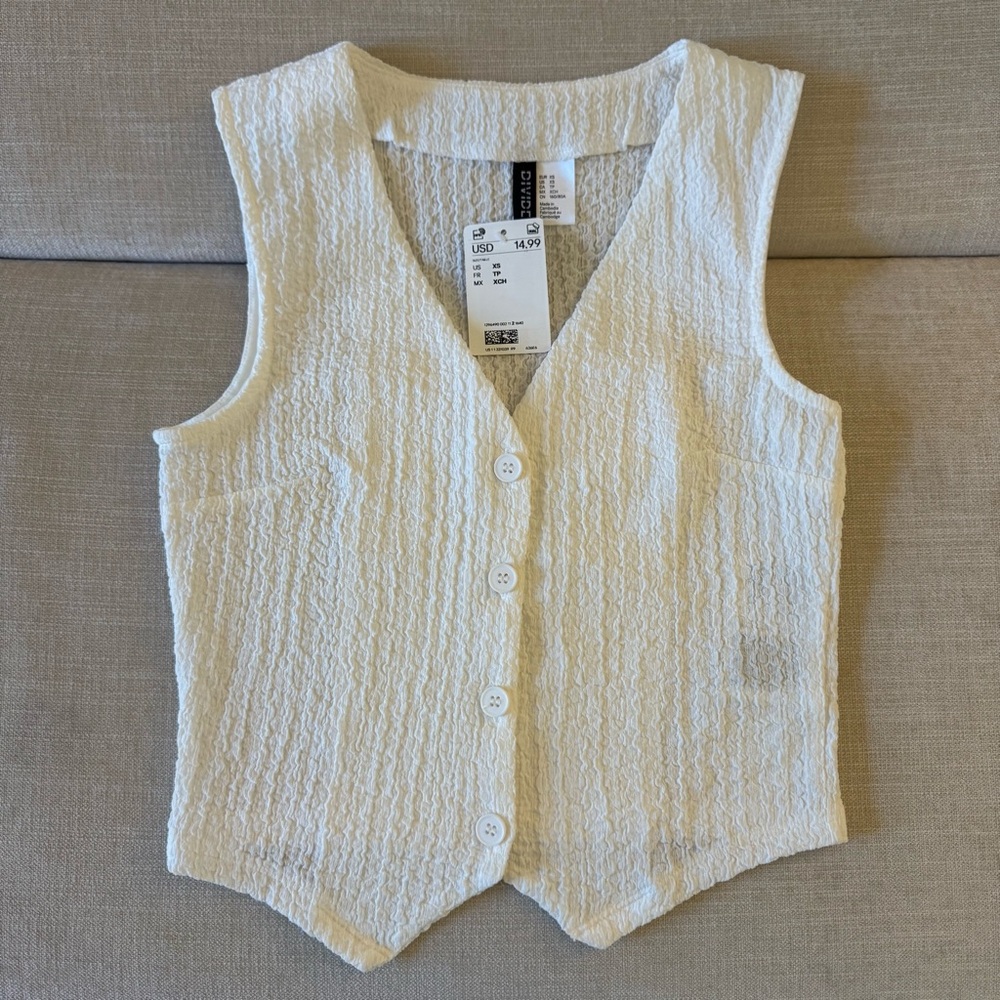 *SOLD*🍦 H&M | White TEXTURED JERSEY VEST (XS) 🍦